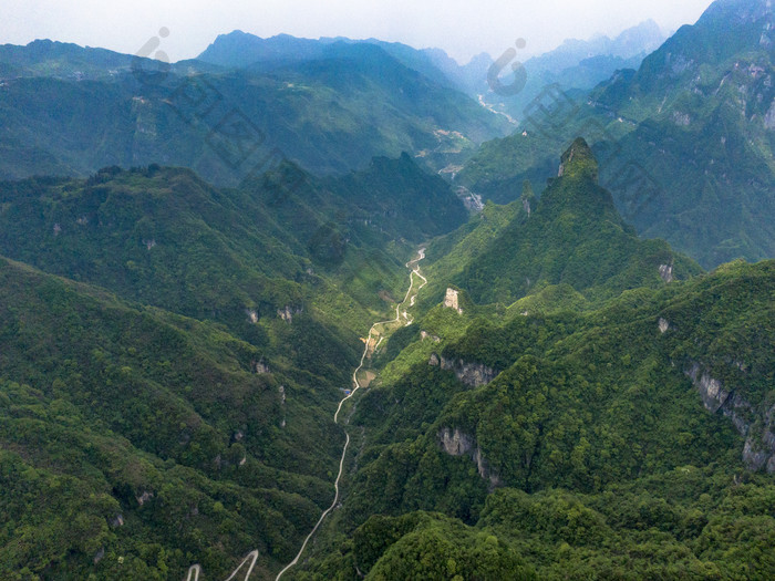 湖南张家界秀丽山川