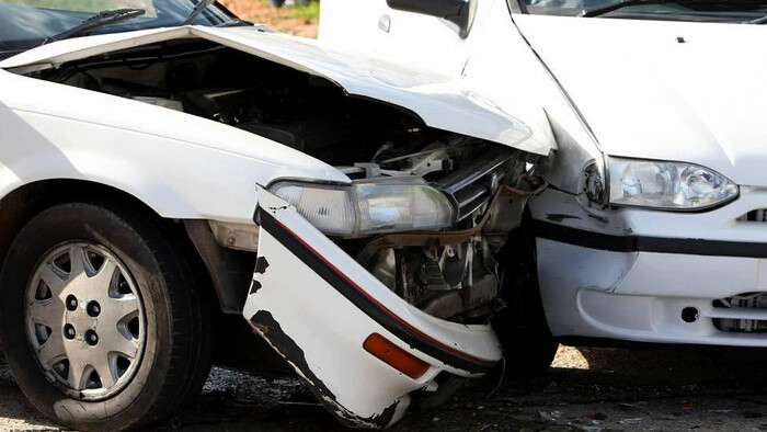 急刹后撞车的声音MP3下载