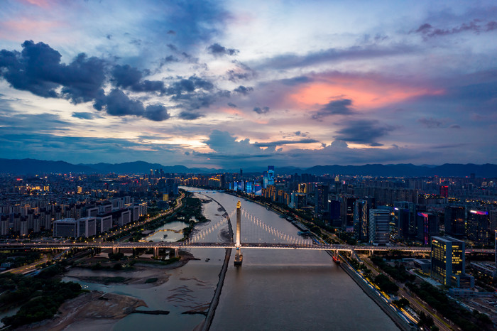 福建福州城市夜幕降临夜景晚霞航拍摄影图