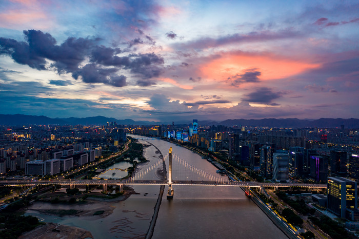 福建福州城市夜幕降临夜景晚霞航拍摄影图