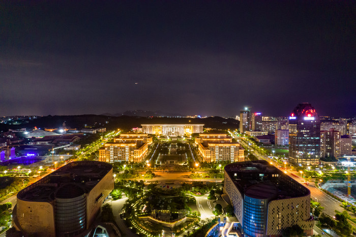 福建泉州市民广场市政府夜景灯光航拍摄影图