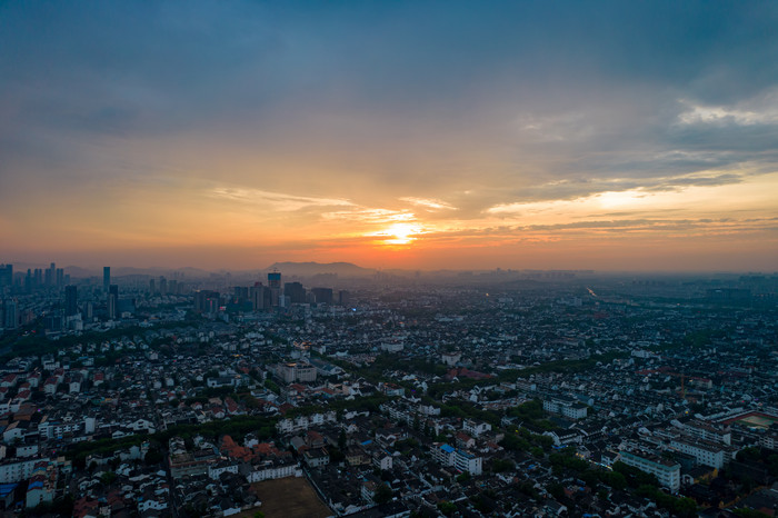 苏州姑苏区日落晚霞夕阳航拍摄影图