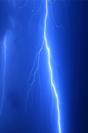 【打雷】图片_打雷素材下载