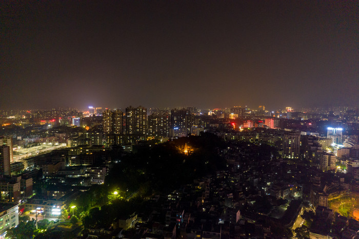 广东阳江百利广场夜景灯光航拍摄影图