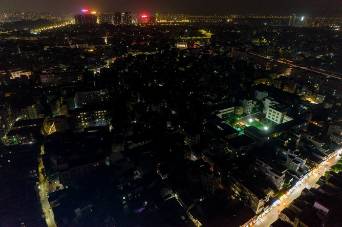 广东阳江百利广场夜景灯光航拍摄影图