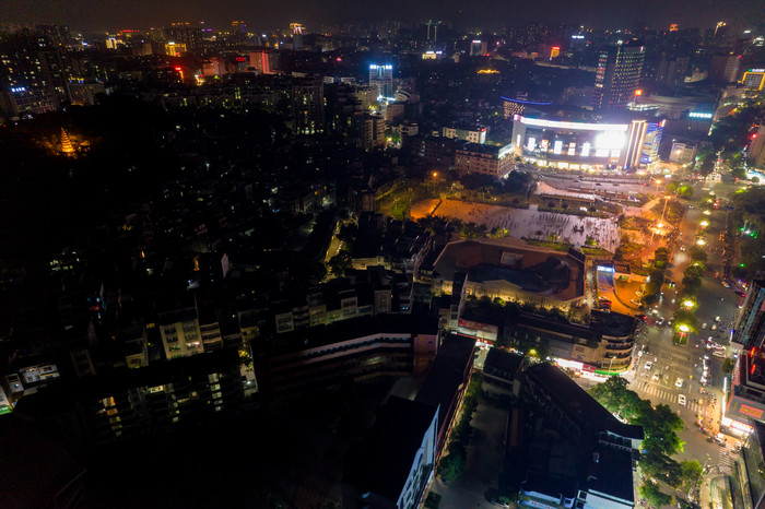 广东阳江百利广场夜景灯光航拍摄影图