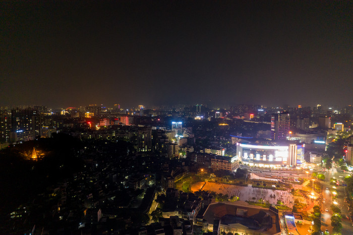 广东阳江百利广场夜景灯光航拍摄影图