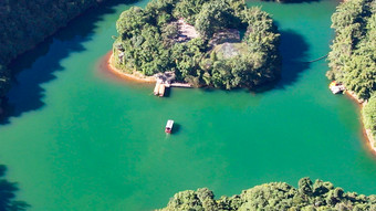 祖国大好<strong>河山</strong>肇庆鼎湖山5A景区蝴蝶湖航拍