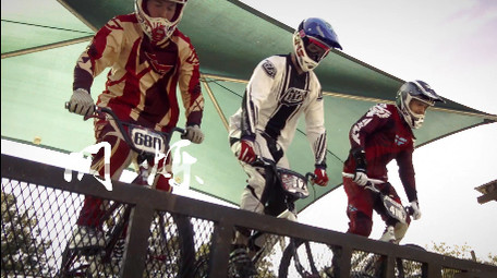 动感抖音信号损坏图文展示字幕包装Pr模版