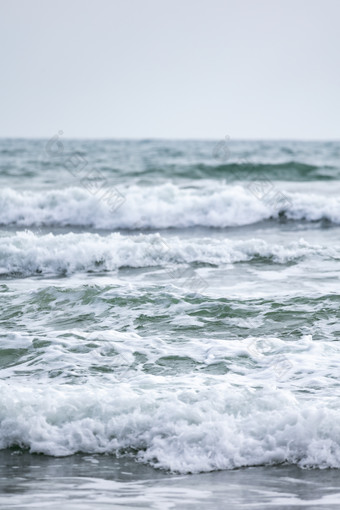 波涛汹涌的海浪海水浪花