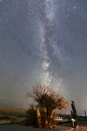 沙漠星空夜景唯美