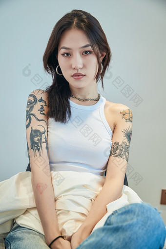 酷酷的欧美风亚洲少少女