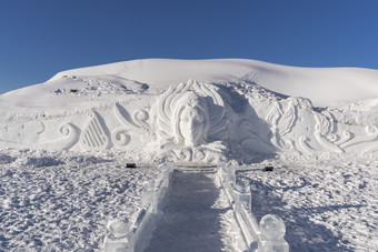 冰雪<strong>世界</strong>中的精美雪雕艺术