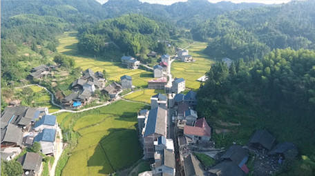 偏僻地区小镇村庄小城故事多