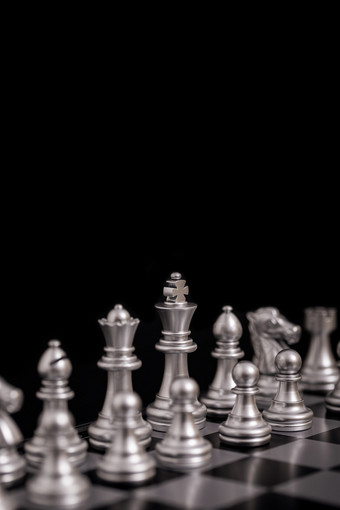 国际象棋银色棋子素材