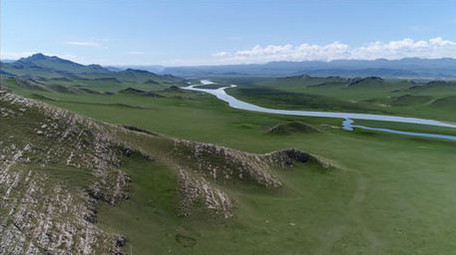 巴音布鲁克草原风光4K航拍