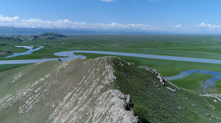 巴音布鲁克草原风光4K航拍