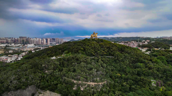 福建泉州郑成功雕像