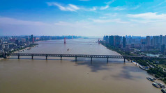 武汉长江大桥交通