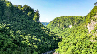 祖国大好河山神农架画廊谷山谷