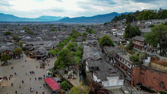 航拍云南丽江古城玉河广场丽江古城大水车