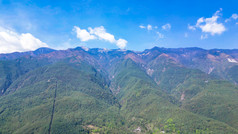 云南大理古镇苍山洱海蓝天白云旅游航拍