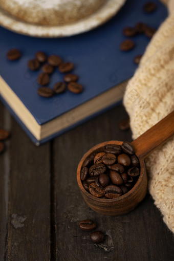 咖啡豆创意温暖文艺图片