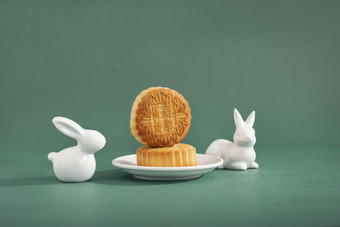 玉兔月饼创意莫兰迪色背景