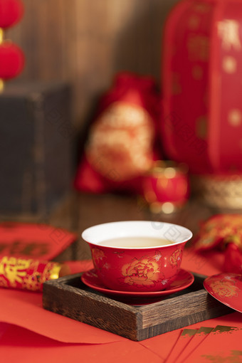 红色茶碗新年素材