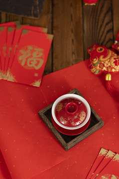 红色茶碗新春红色背景