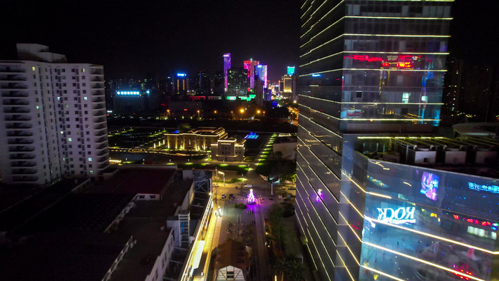 航拍河北石家庄中山西路湾里庙步行街夜景