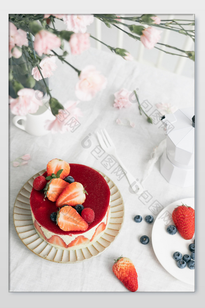 草莓蛋糕下午茶俯拍摄影图图片图片