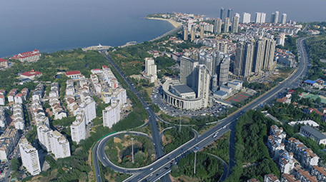 低空航拍金沟寨车流视频