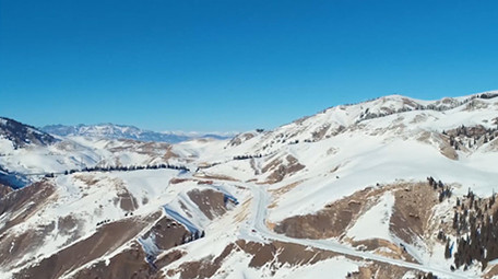 唯美航拍风景雪山视频展示
