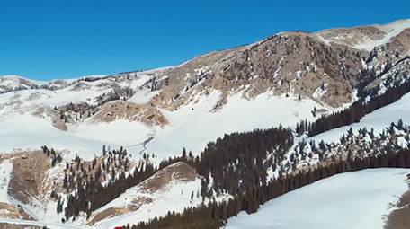 唯美航拍风景雪山视频展示