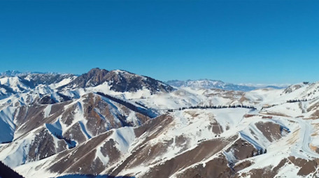 唯美航拍风景雪山视频展示