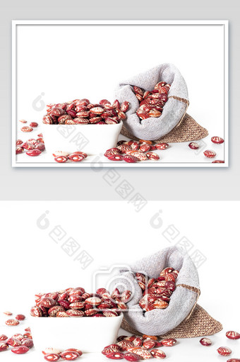 白色背景里白色瓷碗和布袋中的红色斑马豆图片