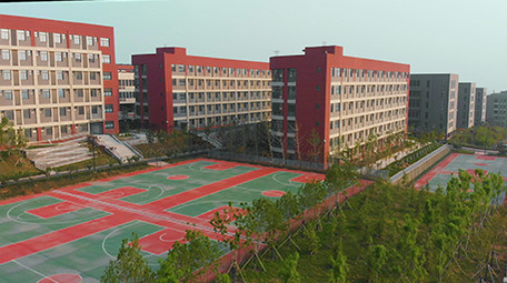 延时校园青春航拍运动