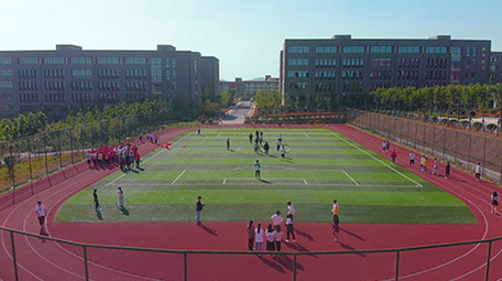 延时校园青春航拍运动