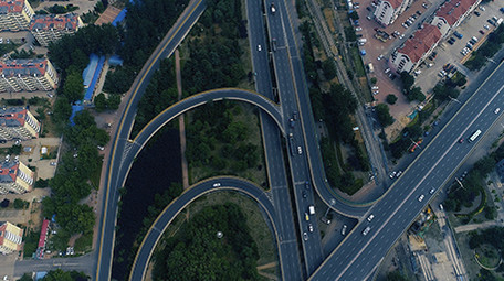 震撼航拍烟台化工路车流视频