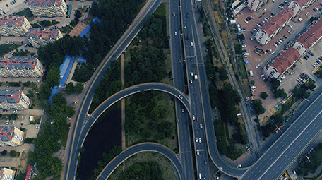 震撼航拍烟台化工路车流视频