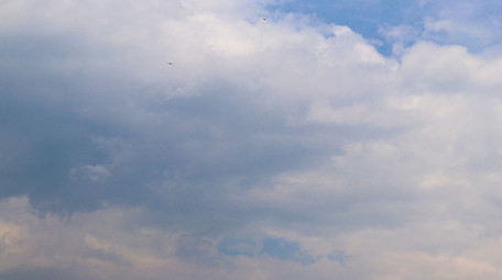 延时拍摄运动的云