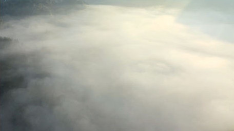 航拍大气黄山日出薄雾云海苍山峻岭