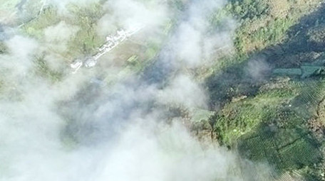 皖南航拍穿越云层的山川河流乡村