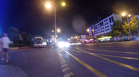 大气4k城市夜晚街道交通行人延时