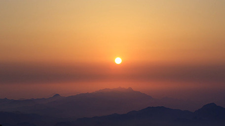 延时美丽中国风景尧山日出景区