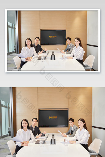商务办公白领会议侧身会议室显示屏海报样机图片