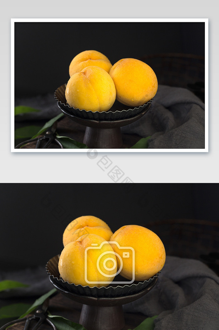 黄桃新鲜水果黑底暗调图片图片
