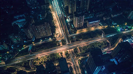 西安4K航拍夜晚十字路口车水马龙延时