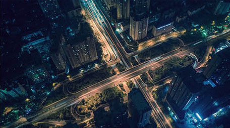 西安4K航拍夜晚十字路口车水马龙延时